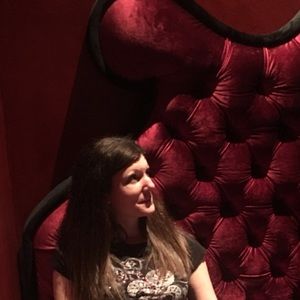 Meet your Posher, Andrea